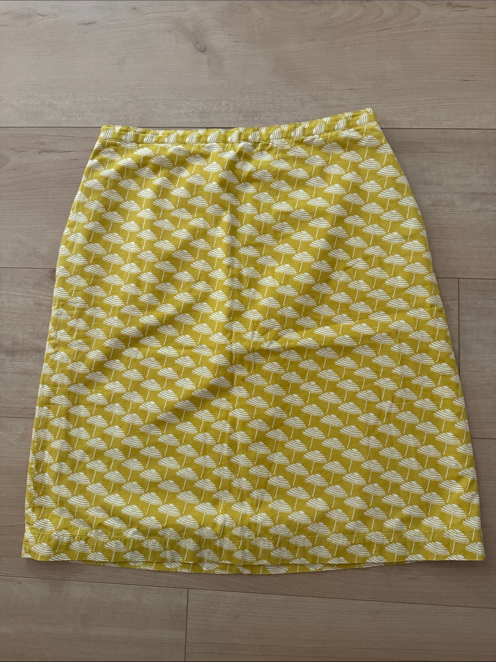 Boden Yellow and White A-Line Patterned Skirt